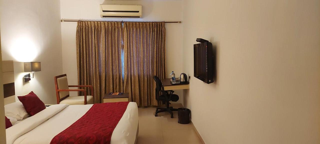 Srm Hotel Tuticorin Exterior foto