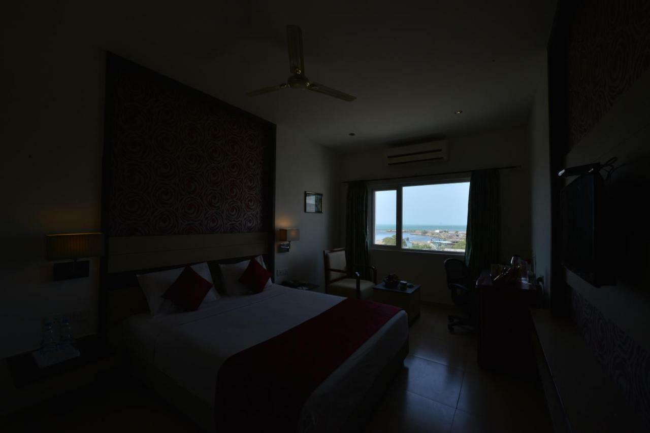 Srm Hotel Tuticorin Exterior foto